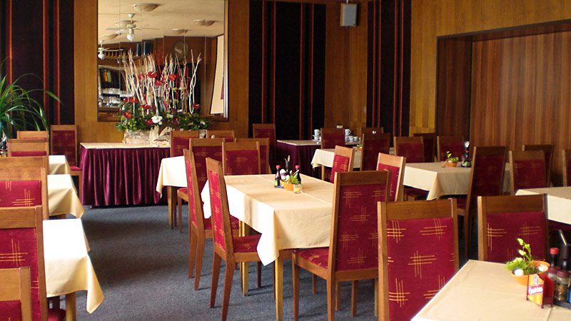 Hotel Renospond - restaurace