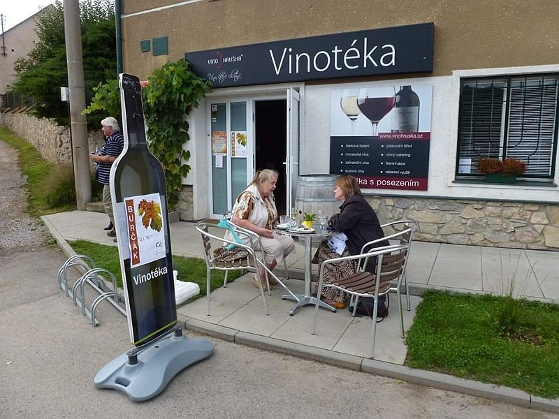 Vinotéka Tetín - Víno Hruška