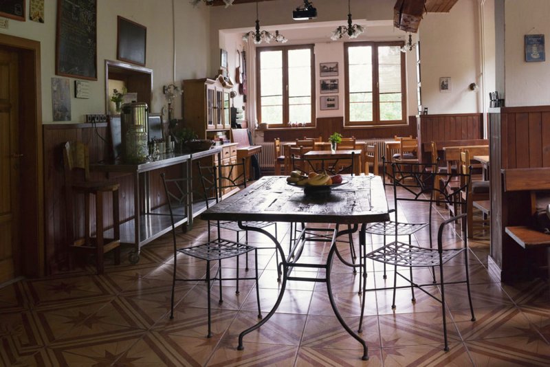 Potkávárna u Havrana