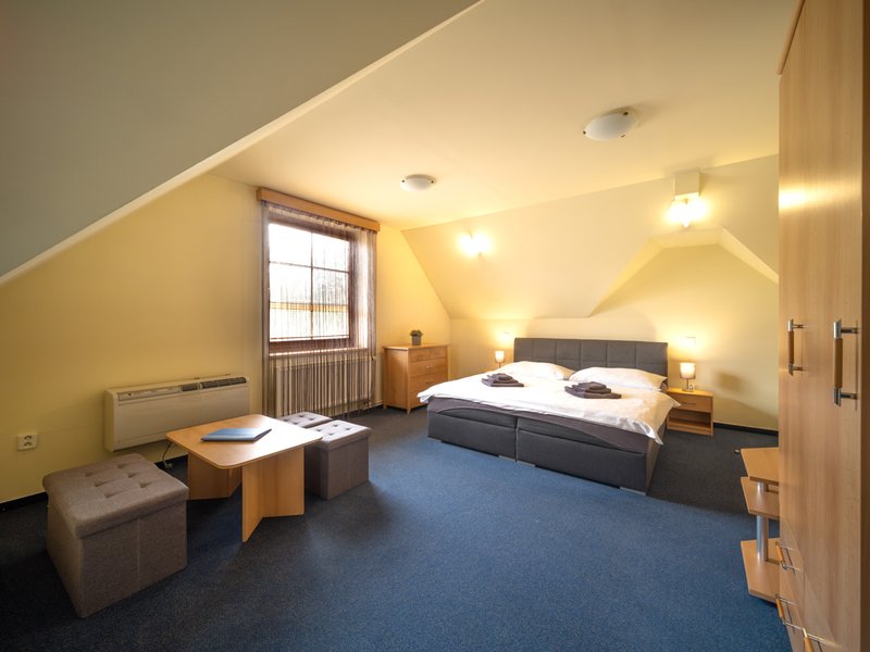 Lemberk Restaurace & Penzion