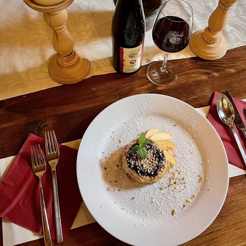 Zámek Kamenný Dvůr - restaurace